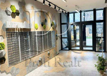 Продаж 2 кімнатної квартири (61/28/13), 19 пов. 24 пов. будинку