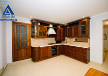 Продаж 5 кімнатної квартири (190/76/38), 1 пов. 2 пов. будинку