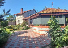 Продаж дома, 2 поверху, 170 кв.м, 7 кімнат, ділянка 17 соток