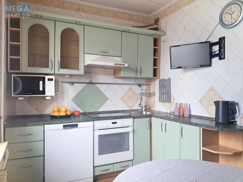 Продаж 3 кімнатної квартири (77,5/46,1/8,5), 12 пов. 16 пов. будинку, <a class="location-link" href="/kiev/" title="Недвижимость Київ">Київ</a>, <a class="location-link" href="/kiev/darnickij/" title="Недвижимость Дарницький район">Дарницький р-н</a>, Ревуцького вул., 7 (изображение 1)