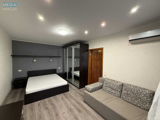 Оренда 1 кімнатної квартири, <a class="location-link" href="/kiev/" title="Недвижимость Київ">Київ</a>, <a class="location-link" href="/kiev/obolonskij/" title="Недвижимость Оболонський район">Оболонський р-н</a>, Героїв Дніпра вул., 65 (изображение 1)