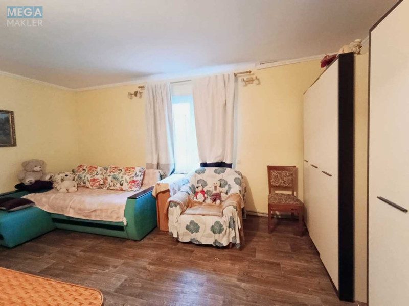 Продаж дома, 2&nbsp;поверху, 135&nbsp;кв.м, 4&nbsp;кімнати, ділянка 6&nbsp;соток, <a class="location-link" href="/kiev/" title="Недвижимость Київ">Київ</a>, <a class="location-link" href="/kiev/darnickij/" title="Недвижимость Дарницький район">Дарницький р-н</a>, 3-я Озерна вул., 37 (изображение 1)