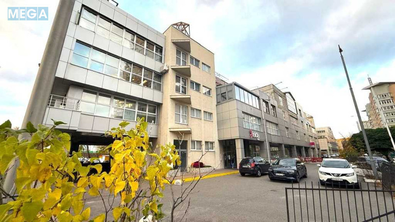 Оренда окремої будівлі/побудови, 1&nbsp;375&nbsp;кв.м, <a class="location-link" href="/kiev/" title="Недвижимость Київ">Київ</a>, <a class="location-link" href="/kiev/dneprovskij/" title="Недвижимость Дніпровський район">Дніпровський р-н</a>, Раїси Окіпної вул., 8б (изображение 1)