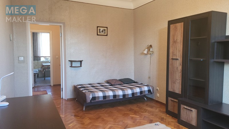 Оренда 2 кімнатної квартири, люкс, <a class="location-link" href="/kiev/" title="Недвижимость Київ">Київ</a>, <a class="location-link" href="/kiev/pecherskij/" title="Недвижимость Печерський район">Печерський р-н</a>, Михаил Бойчук (Киквидзе) ул. 4 ( <img src="https://megamakler.com.ua/metro/00ff00.gif" alt="" class="metro" /> м. Дружбы народов, 4минуты пешком. ) (изображение 1)