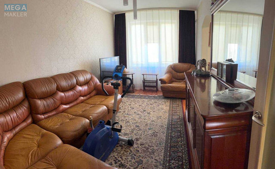 Оренда 3 кімнатної квартири, <a class="location-link" href="/kiev/" title="Недвижимость Київ">Київ</a>, <a class="location-link" href="/kiev/obolonskij/" title="Недвижимость Оболонський район">Оболонський р-н</a>, Героев Сталинграда просп., 39Б (изображение 1)