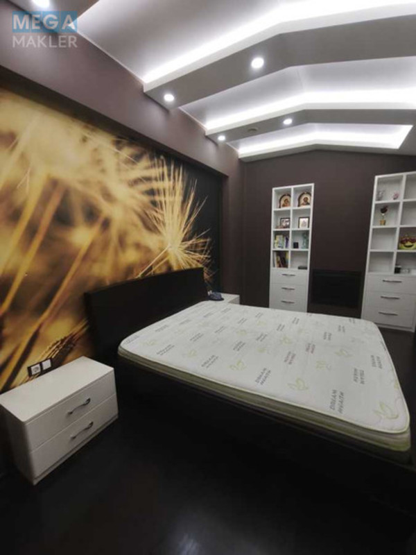 Продаж 6 кімнатної квартири (164/?/?), 4 пов. 5 пов. будинку, <a class="location-link" href="/dnepropetrovsk/" title="Недвижимость Дніпра">Дніпро</a>, Кобзаря, 2 (изображение 1)