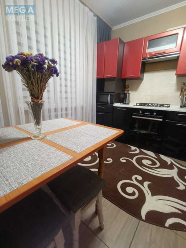 Продаж 2 кімнатної квартири (56/?/9), 9 пов. 10 пов. будинку, <a class="location-link" href="/belaya-tserkov/" title="Недвижимость Біла Церква">Біла Церква</a>, Линників, 15 (изображение 1)