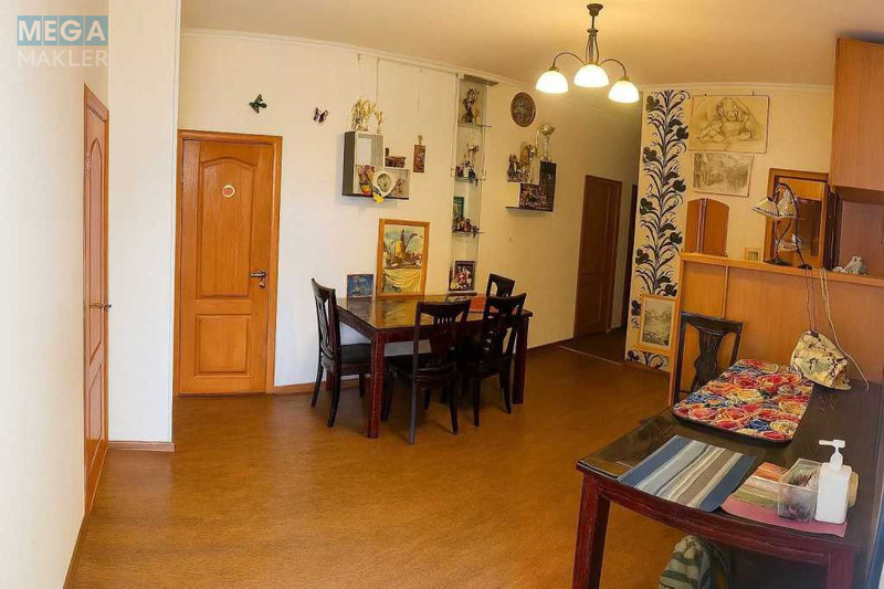 Оренда кімнати (підселення), <a class="location-link" href="/odessa/" title="Недвижимость Одеса">Одеса</a>, <a class="location-link" href="/odessa/primorskij/" title="Недвижимость Приморський район">Приморський р-н</a>, Канатный переулок, 6 (изображение 1)