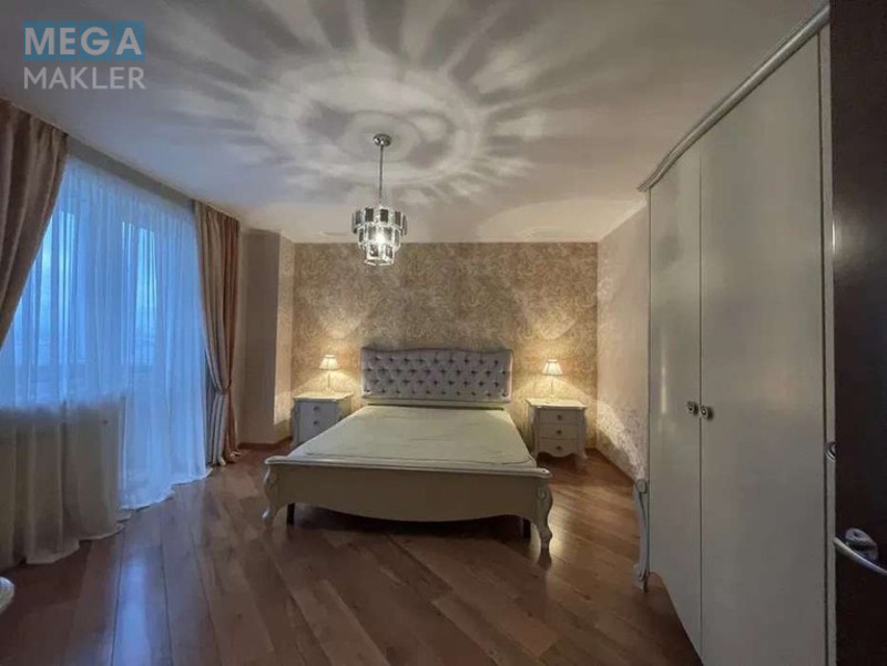 Оренда 2 кімнатної квартири, люкс, <a class="location-link" href="/kiev/" title="Недвижимость Київ">Київ</a>, <a class="location-link" href="/kiev/dneprovskij/" title="Недвижимость Дніпровський район">Дніпровський р-н</a>, вул. Шумського 1, ЖК Аквамарин ( <img src="https://megamakler.com.ua/metro/ff0000.gif" alt="" class="metro" /> м. Левобережная, 15 хв. ) (изображение 1)