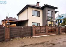 Продаж дома, 2 поверху, 166,60 кв.м, 5 кімнат, ділянка 4,60 сотки