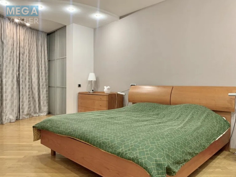 Оренда 3 кімнатної квартири, люкс, <a class="location-link" href="/kiev/" title="Недвижимость Київ">Київ</a>, <a class="location-link" href="/kiev/dneprovskij/" title="Недвижимость Дніпровський район">Дніпровський р-н</a>, вул. Микільсько-Слобідська 6Б ( <img src="https://megamakler.com.ua/metro/ff0000.gif" alt="" class="metro" /> м. Левобережная, 15 хв. ) (изображение 1)