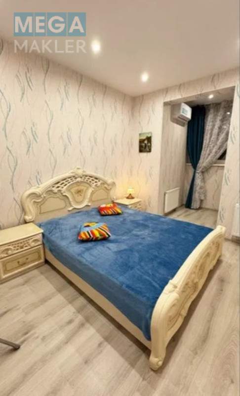 Оренда 1 кімнатної квартири, люкс, <a class="location-link" href="/kiev/" title="Недвижимость Київ">Київ</a>, <a class="location-link" href="/kiev/dneprovskij/" title="Недвижимость Дніпровський район">Дніпровський р-н</a>, вул. Шумського 5, ЖК Барвінок ( <img src="https://megamakler.com.ua/metro/ff0000.gif" alt="" class="metro" /> м. Левобережная, 20 хв. ) (изображение 1)