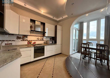 Продаж 3 кімнатної квартири (112/56/16), 16 пов. 24 пов. будинку