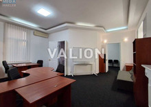 Оренда комерційної нерухомості, 80 кв.м, под офис