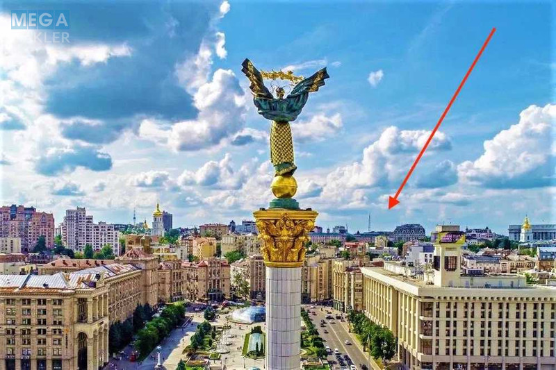 Продаж комерційної нерухомості, 213&nbsp;кв.м, под магазин, <a class="location-link" href="/kiev/" title="Недвижимость Київ">Київ</a>, <a class="location-link" href="/kiev/pecherskij/" title="Недвижимость Печерський район">Печерський р-н</a>, Хрещатик вул., 1 (изображение 1)