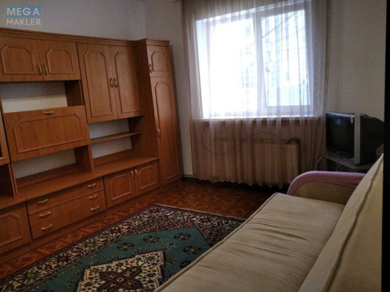 Оренда 1 кімнатної квартири, <a class="location-link" href="/odessa/" title="Недвижимость Одеса">Одеса</a>, <a class="location-link" href="/odessa/malinovskij/" title="Недвижимость Малиновський район">Малиновський р-н</a>, Заднепровского, 5 (изображение 1)