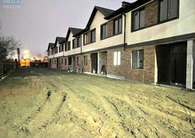 Продаж дома, 2 поверху, 100 кв.м, 5 кімнат, ділянка 1 сотка