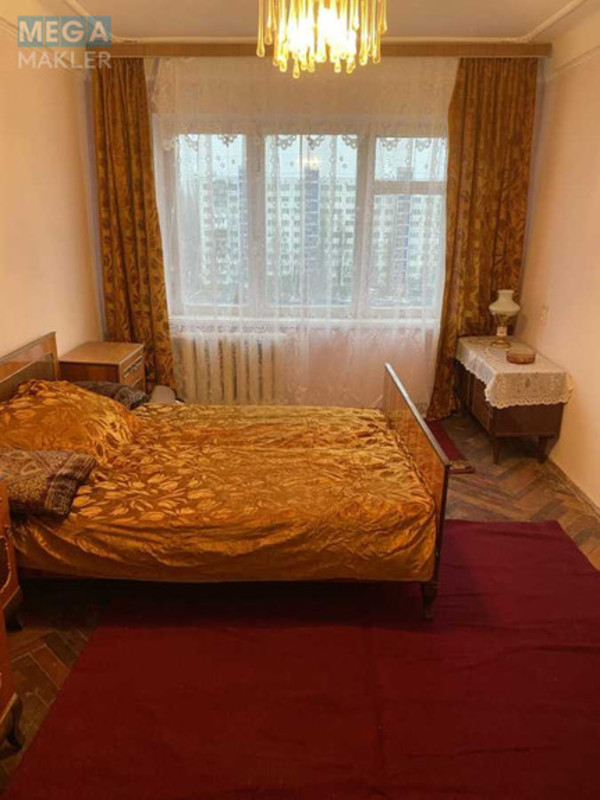 Продаж 2 кімнатної квартири (46/30/8), 5 пов. 5 пов. будинку, <a class="location-link" href="/kiev/" title="Недвижимость Київ">Київ</a>, <a class="location-link" href="/kiev/dneprovskij/" title="Недвижимость Дніпровський район">Дніпровський р-н</a>, Миропольская ул., 15 (изображение 1)