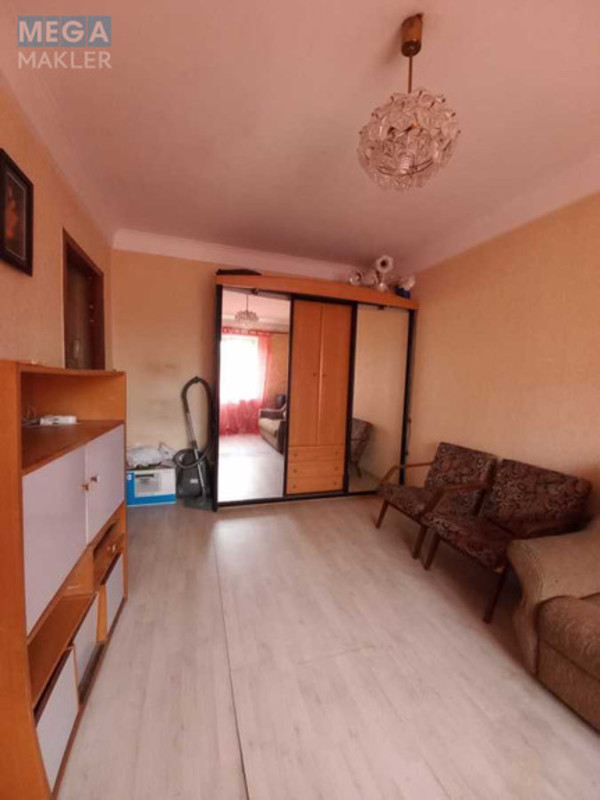 Оренда кімнати (підселення), <a class="location-link" href="/kiev/" title="Недвижимость Київ">Київ</a>, <a class="location-link" href="/kiev/desnyanskij/" title="Недвижимость Деснянський район">Деснянський р-н</a>, Кубанської України  вул., 39 (изображение 1)