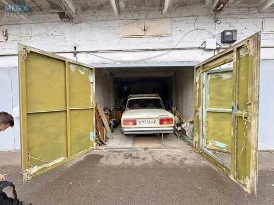 Продаж комерційної нерухомості, 18,50&nbsp;кв.м, <a class="location-link" href="/kiev/" title="Недвижимость Київ">Київ</a>, <a class="location-link" href="/kiev/dneprovskij/" title="Недвижимость Дніпровський район">Дніпровський р-н</a>, Фанерна вул., 17 (изображение 1)