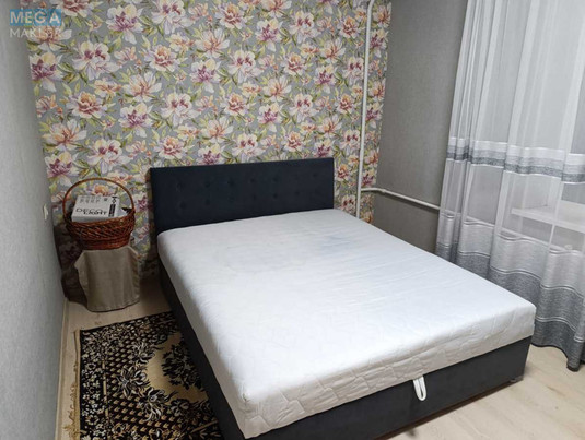 Оренда 2 кімнатної квартири, <a class="location-link" href="/kiev/" title="Недвижимость Київ">Київ</a>, <a class="location-link" href="/kiev/solomenskij/" title="Недвижимость Солом'янський район">Солом'янський р-н</a>, Михайла Донця вул., 21а (изображение 1)