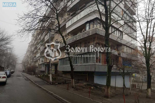 Продаж 3 кімнатної квартири (15/?/?), 3 пов. 9 пов. будинку, <a class="location-link" href="/kiev/" title="Недвижимость Київ">Київ</a>, <a class="location-link" href="/kiev/goloseevskij/" title="Недвижимость Голосіївський район">Голосіївський р-н</a>, Васильківська вул., 2а (изображение 1)