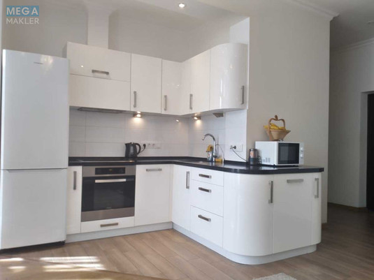 Оренда 2 кімнатної квартири, <a class="location-link" href="/kiev/" title="Недвижимость Київ">Київ</a>, <a class="location-link" href="/kiev/shevchenkovskij/" title="Недвижимость Шевченківський район">Шевченківський р-н</a>, Дмитрівська вул., 82 (изображение 1)