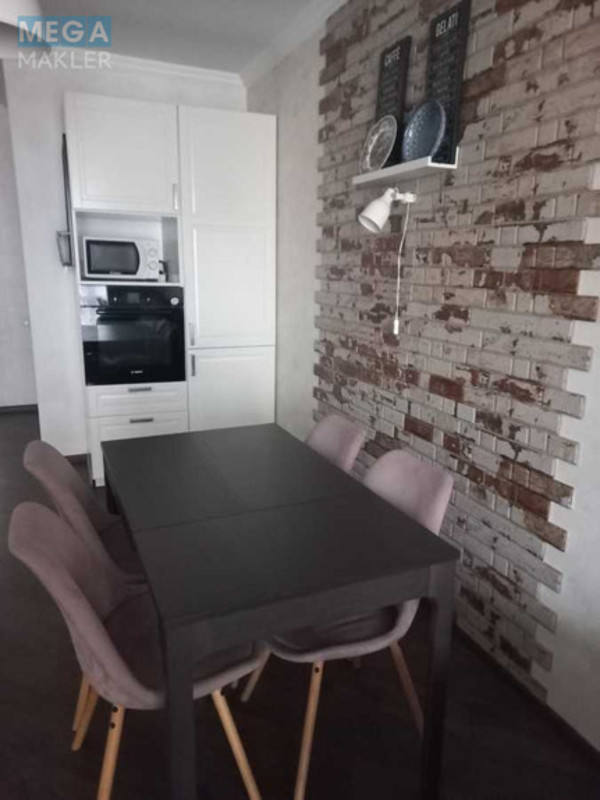 Оренда 2 кімнатної квартири, <a class="location-link" href="/kiev/" title="Недвижимость Київ">Київ</a>, <a class="location-link" href="/kiev/goloseevskij/" title="Недвижимость Голосіївський район">Голосіївський р-н</a>, Казимира Малевича ул., 89 (изображение 1)