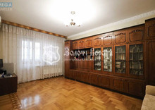 Продаж 3 кімнатної квартири (74/42/8,1), 13 пов. 13 пов. будинку