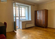 Продаж 2 кімнатної квартири (65/33,7/9,7), 9 пов. 10 пов. будинку