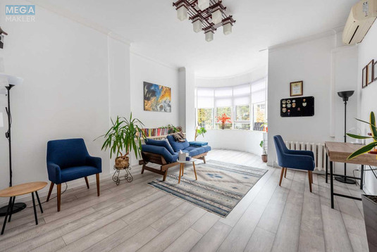 Продаж 3 кімнатної квартири (117/68/17), 2 пов. 10 пов. будинку, <a class="location-link" href="/kiev/" title="Недвижимость Київ">Київ</a>, <a class="location-link" href="/kiev/pecherskij/" title="Недвижимость Печерський район">Печерський р-н</a>, Московська вул., 46/2 (изображение 1)