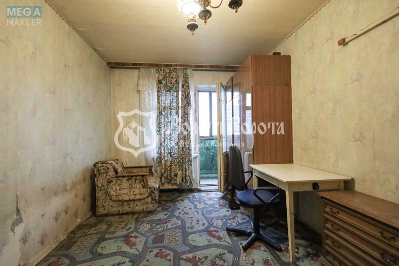 Продаж 1 кімнатної квартири (30,8/13/5,4), 9 пов. 9 пов. будинку, <a class="location-link" href="/kiev/" title="Недвижимость Київ">Київ</a>, <a class="location-link" href="/kiev/desnyanskij/" title="Недвижимость Деснянський район">Деснянський р-н</a>, Володимира Маяковського просп., 4а (изображение 1)