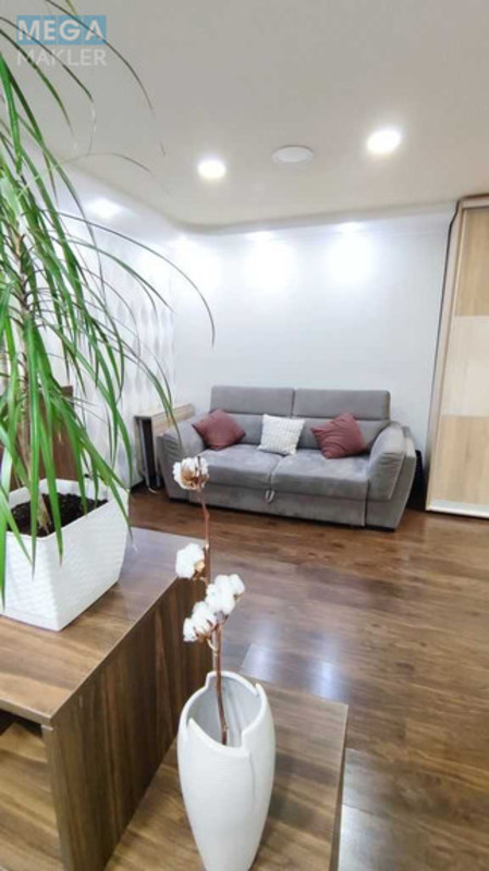 Продаж 2 кімнатної квартири (47/?/7), 4 пов. 9 пов. будинку, <a class="location-link" href="/dnepropetrovsk/" title="Недвижимость Дніпра">Дніпро</a>, Василя Сухомлинського (изображение 1)