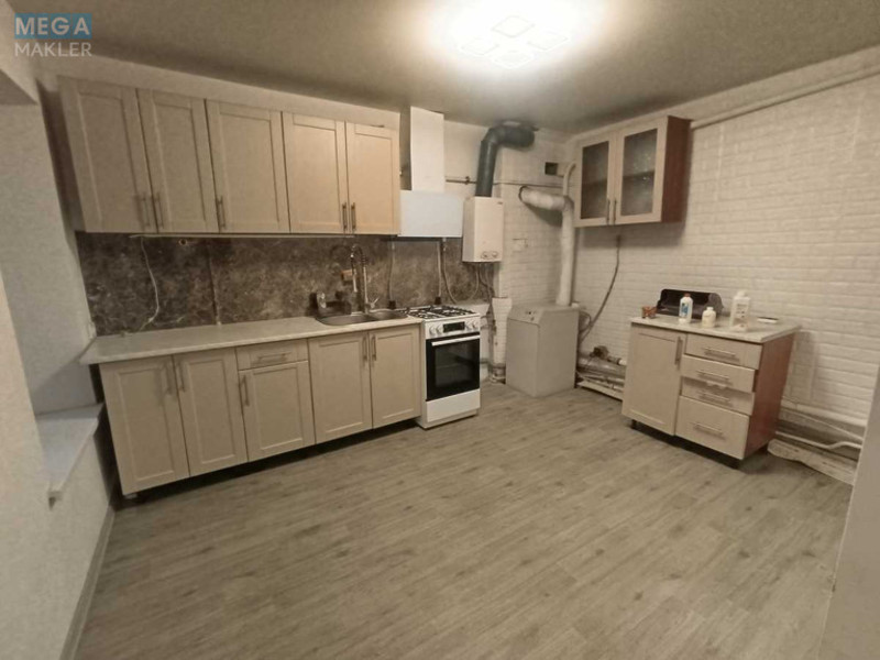 Оренда 5 кімнатної квартири, <a class="location-link" href="/odessa/" title="Недвижимость Одеса">Одеса</a>, <a class="location-link" href="/odessa/primorskij/" title="Недвижимость Приморський район">Приморський р-н</a>, Новосельского, 55 (изображение 1)