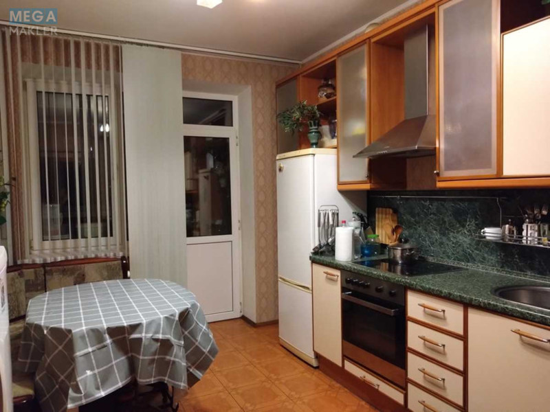 Оренда 1 кімнатної квартири, <a class="location-link" href="/kiev/" title="Недвижимость Київ">Київ</a>, <a class="location-link" href="/kiev/darnickij/" title="Недвижимость Дарницький район">Дарницький р-н</a>, Миколи Бажана просп., 14 (изображение 1)