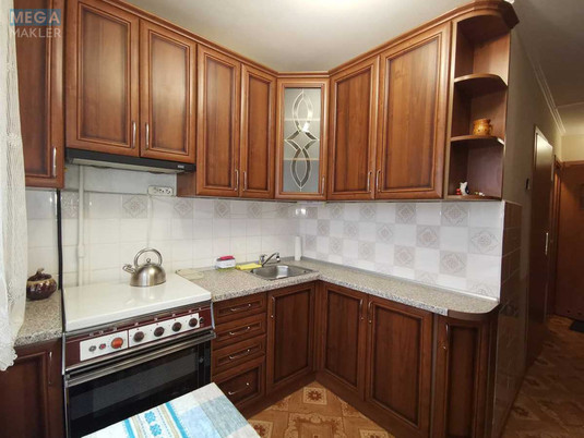 Оренда 1 кімнатної квартири, <a class="location-link" href="/kiev/" title="Недвижимость Київ">Київ</a>, <a class="location-link" href="/kiev/dneprovskij/" title="Недвижимость Дніпровський район">Дніпровський р-н</a>, Анатолія Солов’яненка вул., 8 (изображение 1)