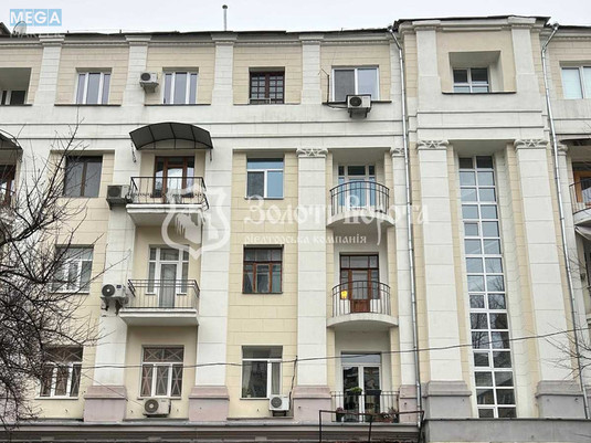 Продаж 3 кімнатної квартири (65,8/40,3/7,3), 3 пов. 5 пов. будинку, <a class="location-link" href="/kiev/" title="Недвижимость Київ">Київ</a>, <a class="location-link" href="/kiev/shevchenkovskij/" title="Недвижимость Шевченківський район">Шевченківський р-н</a>, Бульварно-Кудрявська вул., 45б (изображение 1)