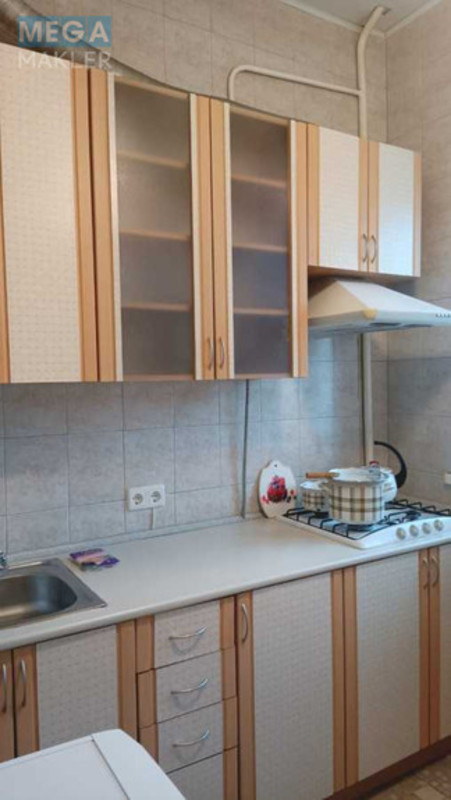 Оренда 1 кімнатної квартири, <a class="location-link" href="/kiev/" title="Недвижимость Київ">Київ</a>, <a class="location-link" href="/kiev/shevchenkovskij/" title="Недвижимость Шевченківський район">Шевченківський р-н</a>, Січових Стрільців вул., 103 (изображение 1)