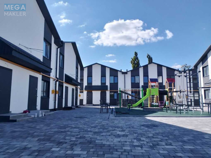 Продаж 1 кімнатної квартири (45/?/15), 1 пов. 2 пов. будинку, <a class="location-link" href="/vasilkov/" title="Недвижимость Васильків">Васильків</a>, Матросова (изображение 1)