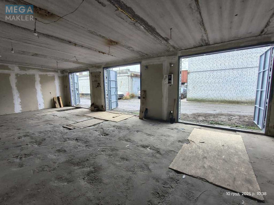 Оренда комерційної нерухомості, 156&nbsp;кв.м, <a class="location-link" href="/kiev/" title="Недвижимость Київ">Київ</a>, <a class="location-link" href="/kiev/desnyanskij/" title="Недвижимость Деснянський район">Деснянський р-н</a>, Пухівська вул., 2 (изображение 1)