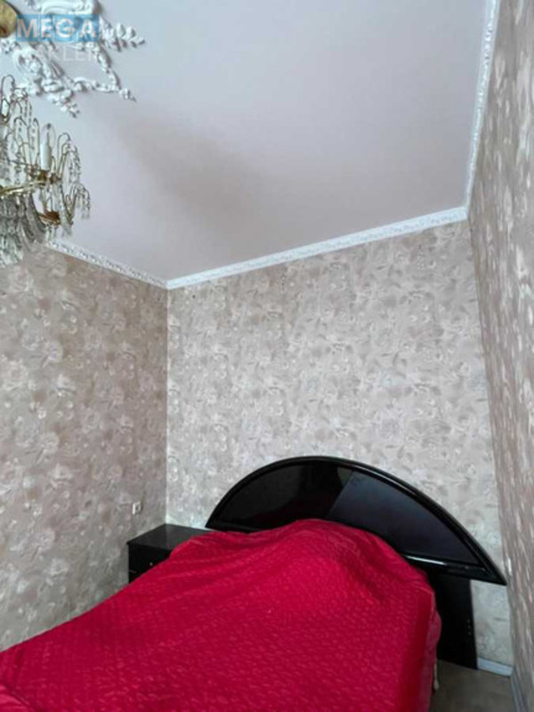 Оренда 3 кімнатної квартири, <a class="location-link" href="/odessa/" title="Недвижимость Одеса">Одеса</a>, <a class="location-link" href="/odessa/primorskij/" title="Недвижимость Приморський район">Приморський р-н</a>, Нежинская, 57 (изображение 1)