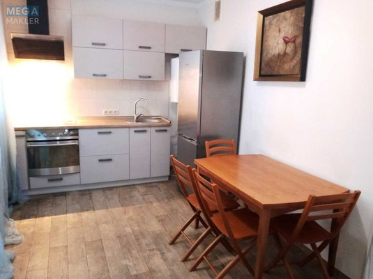 Оренда 2 кімнатної квартири, <a class="location-link" href="/kiev/" title="Недвижимость Київ">Київ</a>, <a class="location-link" href="/kiev/darnickij/" title="Недвижимость Дарницький район">Дарницький р-н</a>, Петра Григоренко просп., 15 (изображение 1)