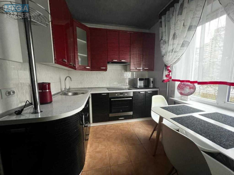 Оренда 1 кімнатної квартири, <a class="location-link" href="/kiev/" title="Недвижимость Київ">Київ</a>, <a class="location-link" href="/kiev/svyatoshinskij/" title="Недвижимость Святошинський район">Святошинський р-н</a>, Чорнобильська вул., 21 (изображение 1)