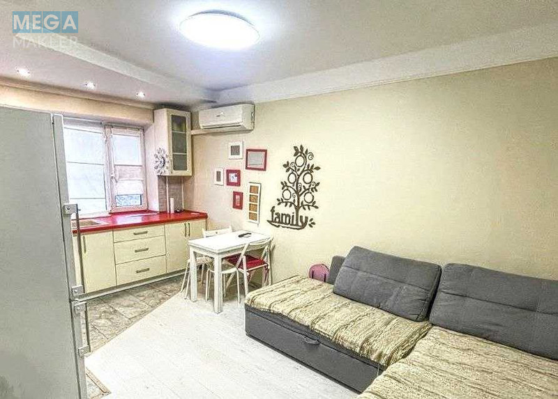 Оренда 2 кімнатної квартири, <a class="location-link" href="/kiev/" title="Недвижимость Київ">Київ</a>, <a class="location-link" href="/kiev/dneprovskij/" title="Недвижимость Дніпровський район">Дніпровський р-н</a>, Валентина Сєрова вул., 34 (изображение 1)