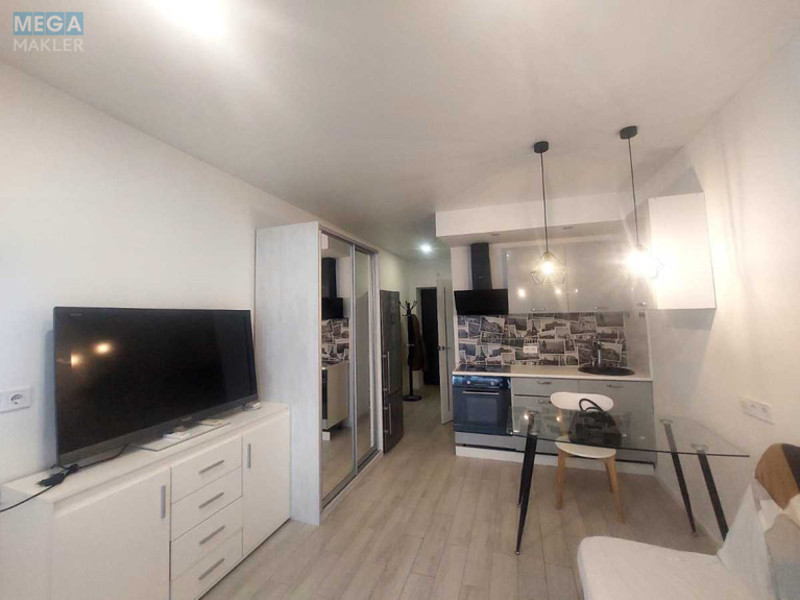 Оренда 1 кімнатної квартири, <a class="location-link" href="/kiev/" title="Недвижимость Київ">Київ</a>, <a class="location-link" href="/kiev/pecherskij/" title="Недвижимость Печерський район">Печерський р-н</a>, Миколи Соловцова вул., 2 (изображение 1)