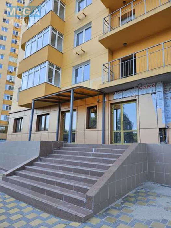 Новобудова, 25 поверхів, <a class="location-link" href="/kiev/" title="Недвижимость Київ">Київ</a>, <a class="location-link" href="/kiev/obolonskij/" title="Недвижимость Оболонський район">Оболонський р-н</a>, Юрія Кондратюка вул., 1 (изображение 1)