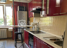 Продаж 1 кімнатної квартири (47/17/14,7), 3 пов. 16 пов. будинку