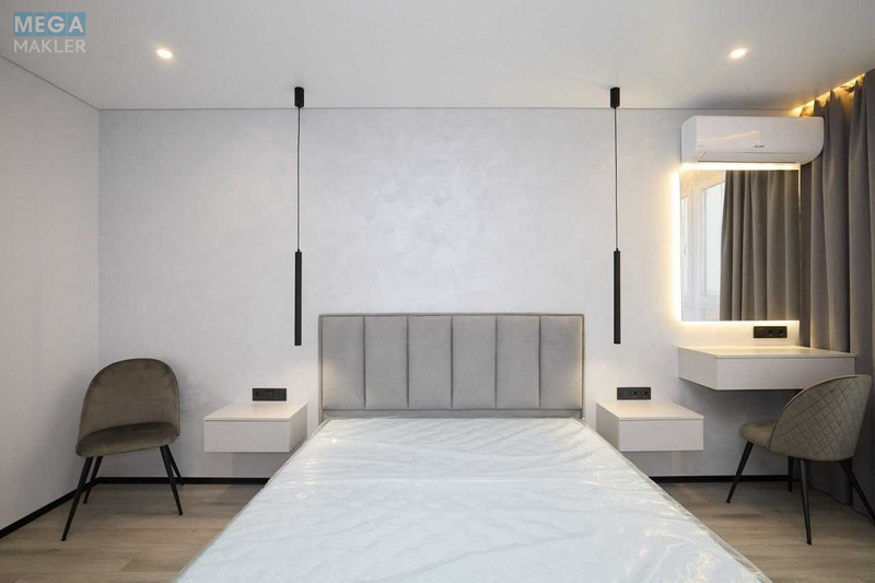 Продаж 1 кімнатної квартири (53/17/17), 21 пов. 23 пов. будинку, <a class="location-link" href="/kiev/" title="Недвижимость Київ">Київ</a>, <a class="location-link" href="/kiev/goloseevskij/" title="Недвижимость Голосіївський район">Голосіївський р-н</a>, Михайла Максимовича вул., 32А (изображение 1)