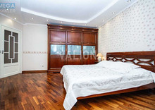 Продаж 2 кімнатної квартири (81,8/42,6/14,2), 21 пов. 36 пов. будинку