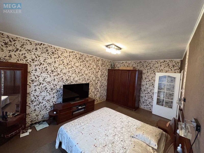 Оренда 2 кімнатної квартири, <a class="location-link" href="/kiev/" title="Недвижимость Київ">Київ</a>, <a class="location-link" href="/kiev/darnickij/" title="Недвижимость Дарницький район">Дарницький р-н</a>, Ревуцького вул., 13 (изображение 1)